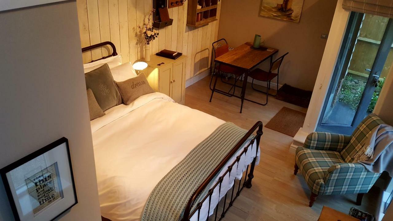 Eccleshall The Dorm Bed And Breakfast מראה חיצוני תמונה